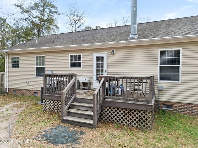 7041 Ruth Avenue, Wilmington, NC 28411