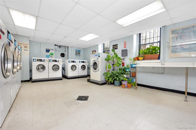 7716 Austin Street 2K, Forest Hills, NY 11375