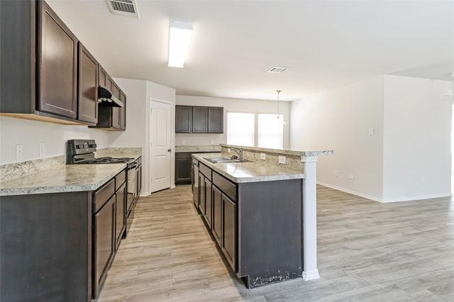 433 North Meadows Drive, Willis, TX 77378