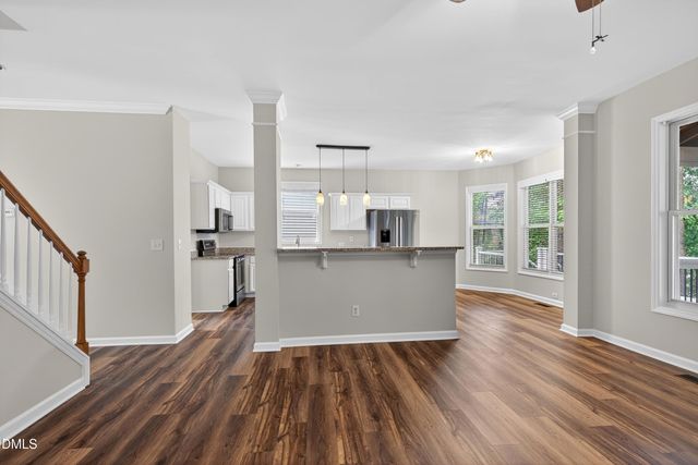 1402 Willow Leaf Way, Apex, NC 27502