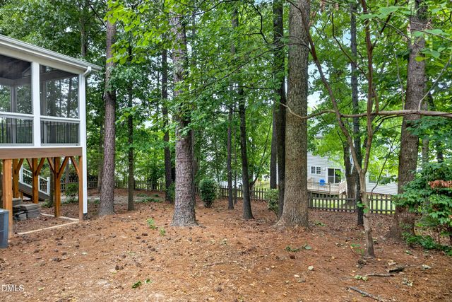1402 Willow Leaf Way, Apex, NC 27502