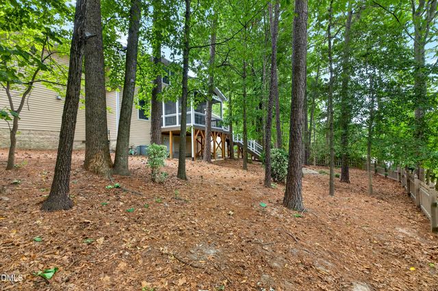 1402 Willow Leaf Way, Apex, NC 27502