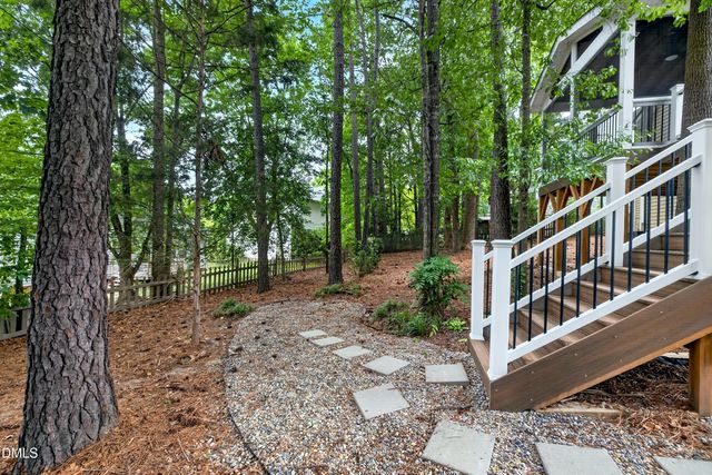1402 Willow Leaf Way, Apex, NC 27502