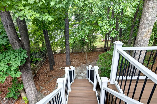 1402 Willow Leaf Way, Apex, NC 27502