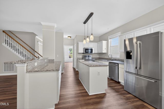 1402 Willow Leaf Way, Apex, NC 27502