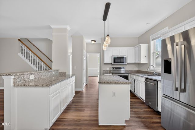 1402 Willow Leaf Way, Apex, NC 27502