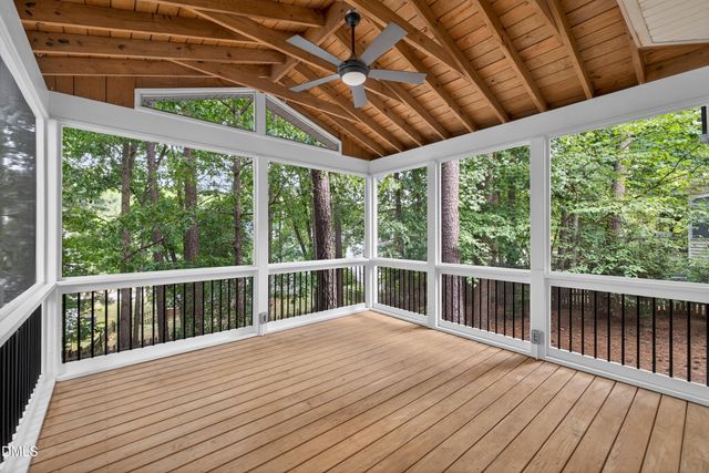 1402 Willow Leaf Way, Apex, NC 27502