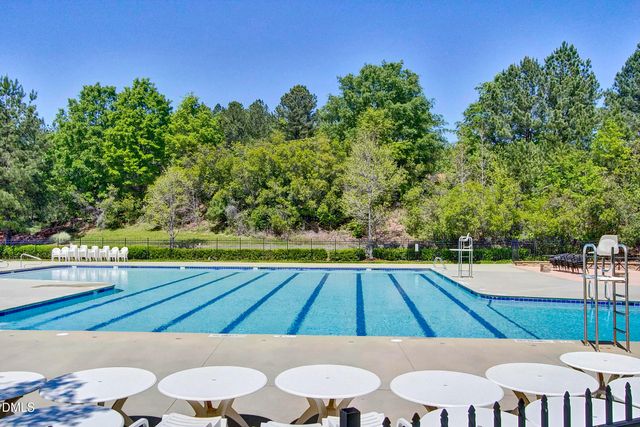 1402 Willow Leaf Way, Apex, NC 27502