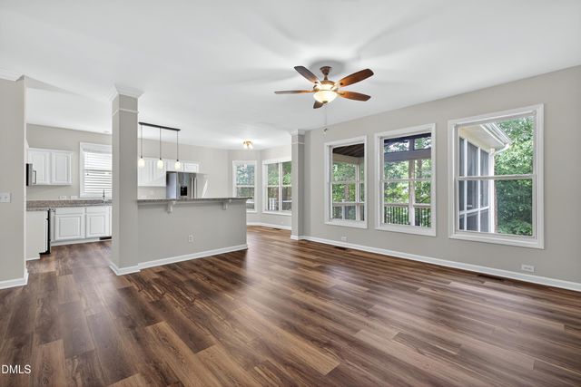 1402 Willow Leaf Way, Apex, NC 27502