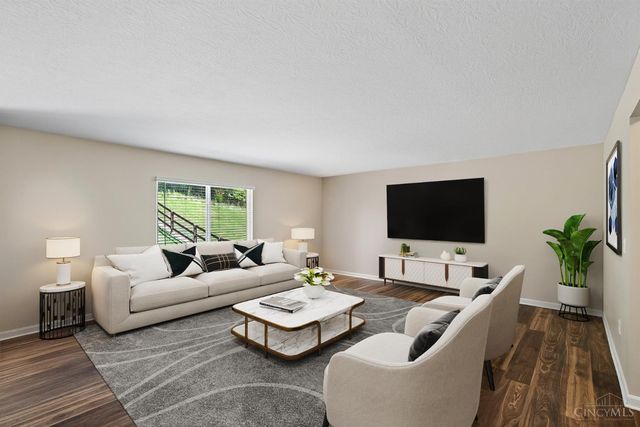 8708 Quietwood Lane, Miami Twp, OH 45002