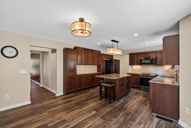 8708 Quietwood Lane, Miami Twp, OH 45002