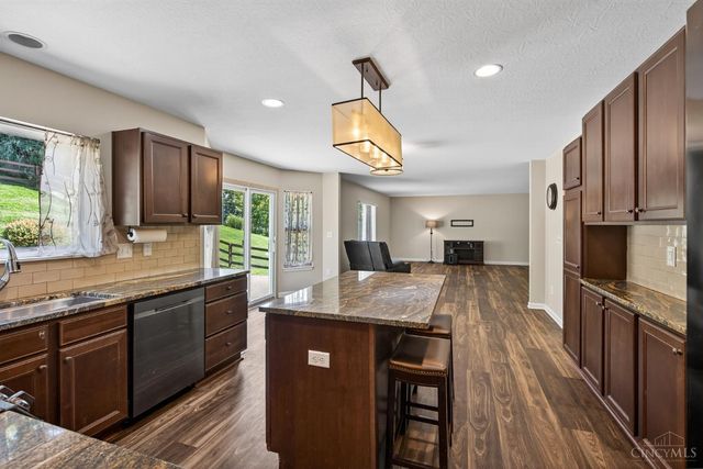 8708 Quietwood Lane, Miami Twp, OH 45002