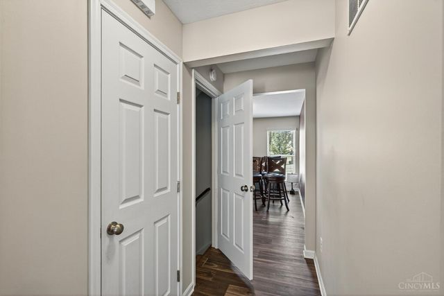 8708 Quietwood Lane, Miami Twp, OH 45002