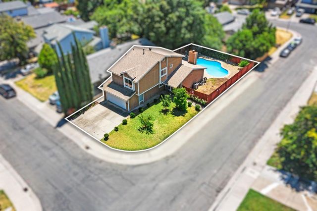 950 Rancho Roble Way, Sacramento, CA 95834