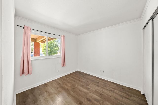 950 Rancho Roble Way, Sacramento, CA 95834