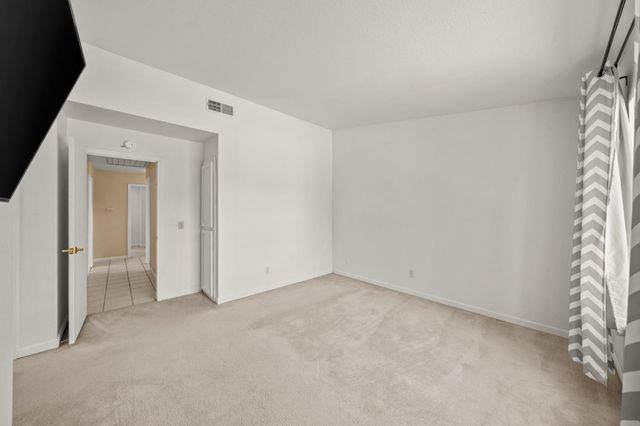 950 Rancho Roble Way, Sacramento, CA 95834