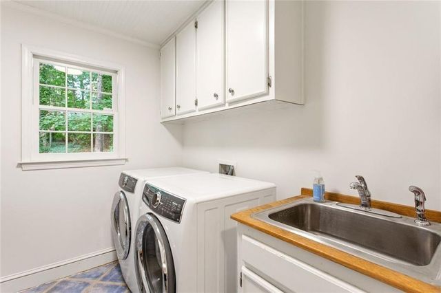 3916 Morris Court, Peachtree Corners, GA 30092
