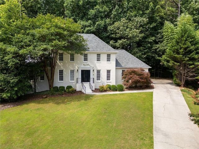 3916 Morris Court, Peachtree Corners, GA 30092