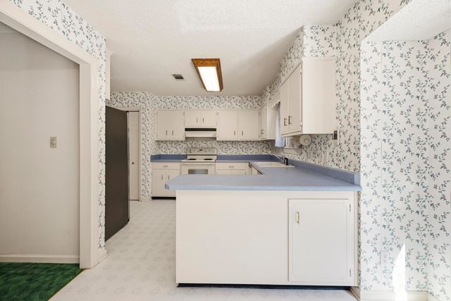 1920 Lawson Road, Tallahassee, FL 32308