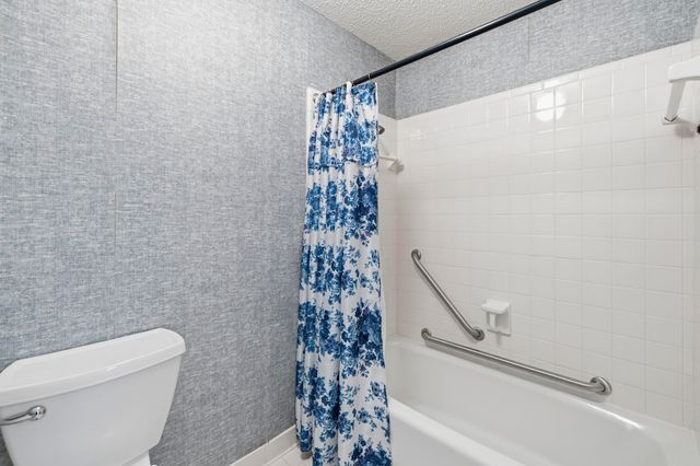 1920 Lawson Road, Tallahassee, FL 32308