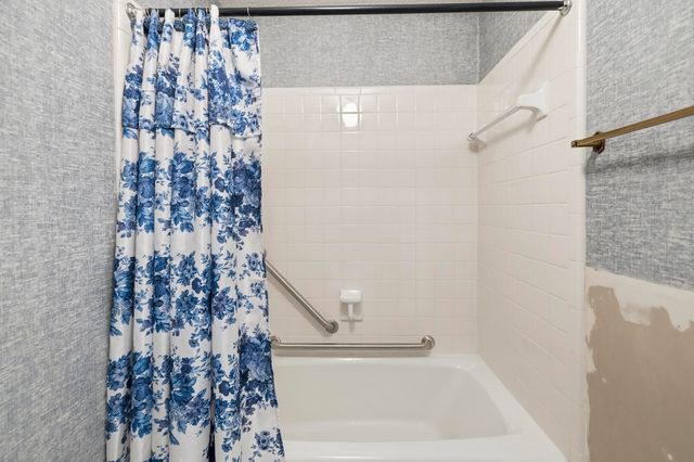 1920 Lawson Road, Tallahassee, FL 32308