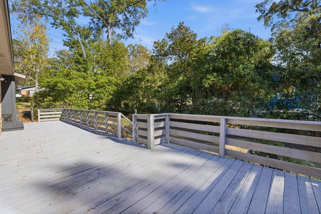 1920 Lawson Road, Tallahassee, FL 32308