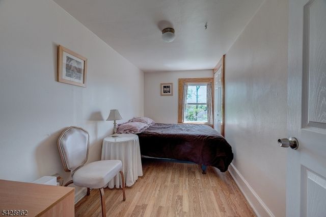 13 Hazel Ave, Livingston Twp., NJ 07039