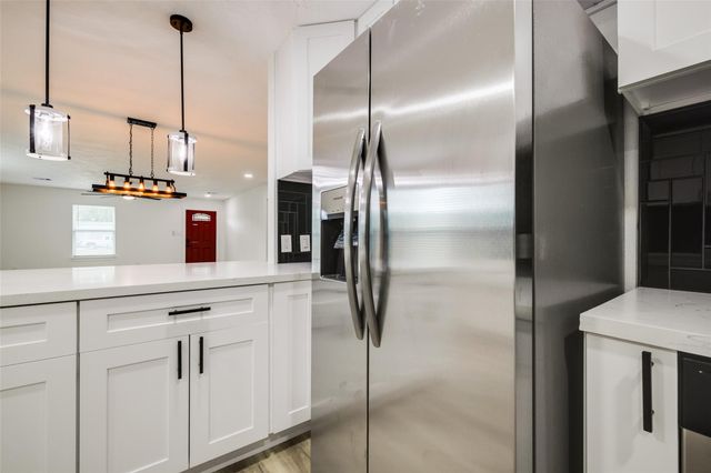 7067 Road 5913 10, Cleveland, TX 77327