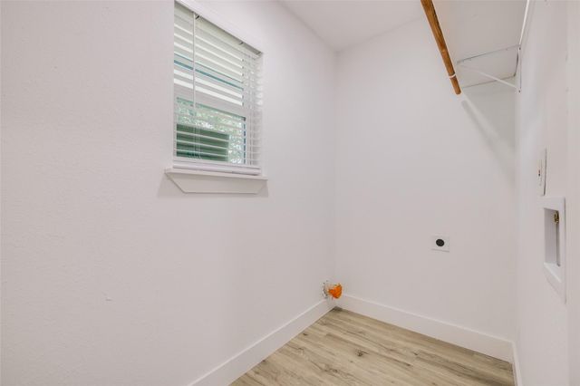 7067 Road 5913 10, Cleveland, TX 77327