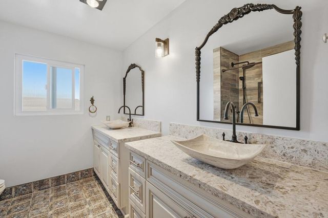 1331 Barbara Drive, Vista, CA 92084