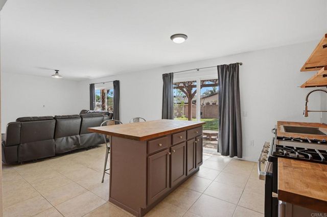 1331 Barbara Drive, Vista, CA 92084