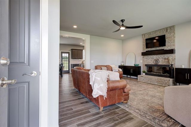22575 Ranch Road, Purcell, OK 73080