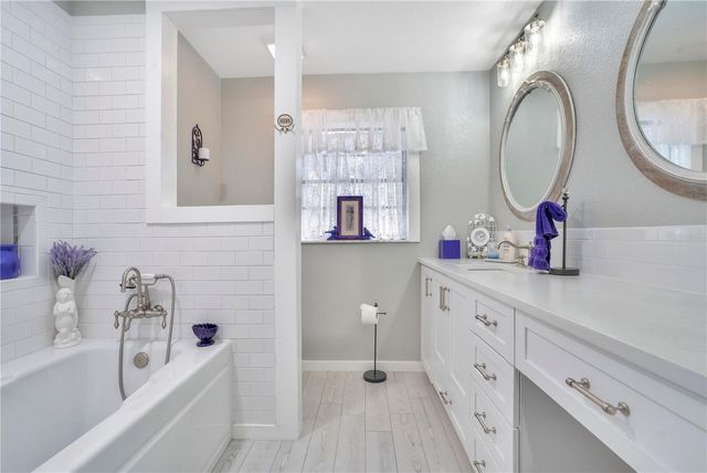 8431 DELAWARE DRIVE, Weeki Wachee, FL 34607