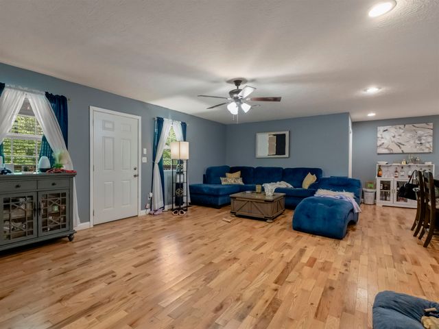7000 Blue Sulphur Road, Ona, WV 25345