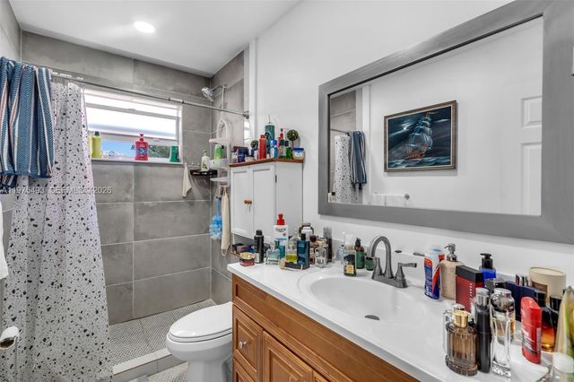 3055 NW 23rd Ave, Miami, FL 33142