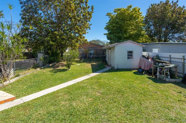 3055 NW 23rd Ave, Miami, FL 33142