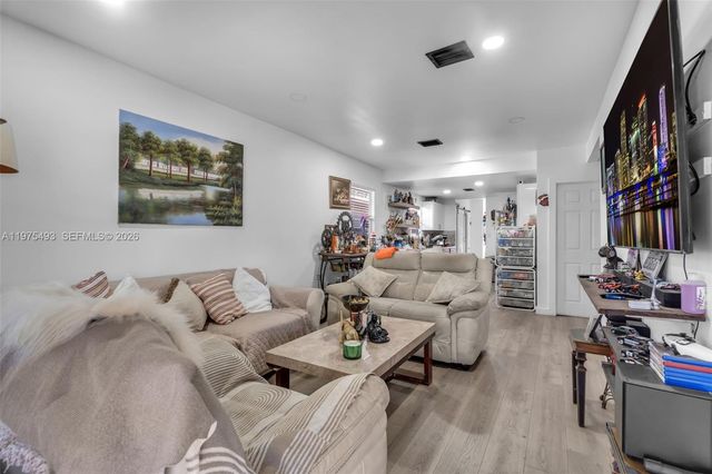 3055 NW 23rd Ave, Miami, FL 33142