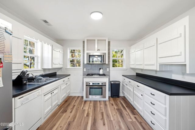100 Little Horse Island Drive, St. Helena Island, SC 29920