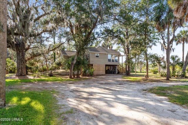 100 Little Horse Island Drive, St. Helena Island, SC 29920