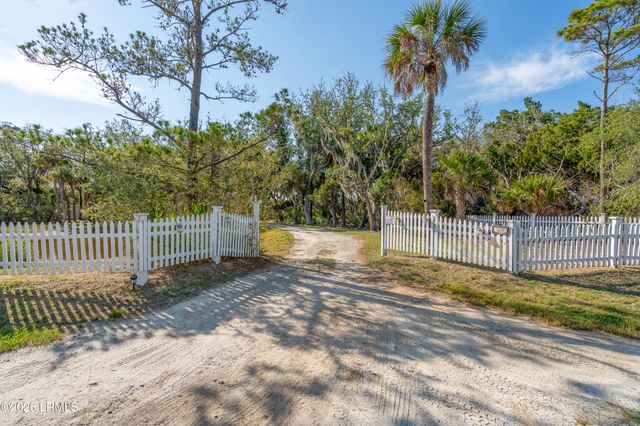 100 Little Horse Island Drive, St. Helena Island, SC 29920