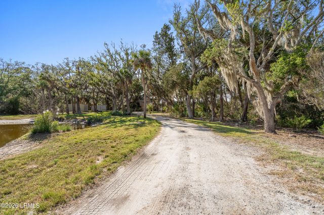 100 Little Horse Island Drive, St. Helena Island, SC 29920