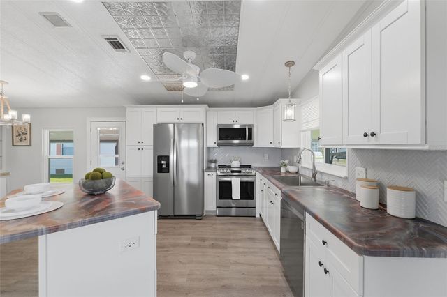 2116 KONA DRIVE, Holiday, FL 34691