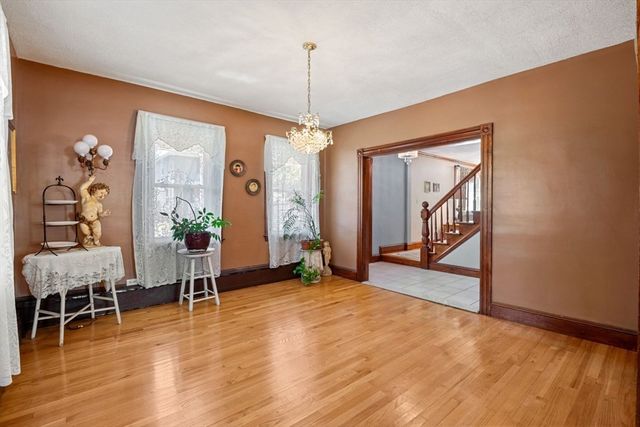 7 Everett Street, Stoneham, MA 02180