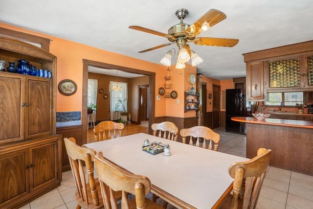 7 Everett Street, Stoneham, MA 02180