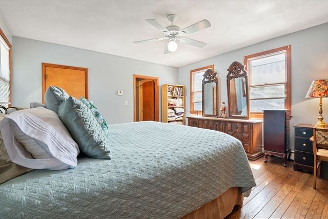 7 Everett Street, Stoneham, MA 02180