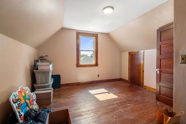 7 Everett Street, Stoneham, MA 02180