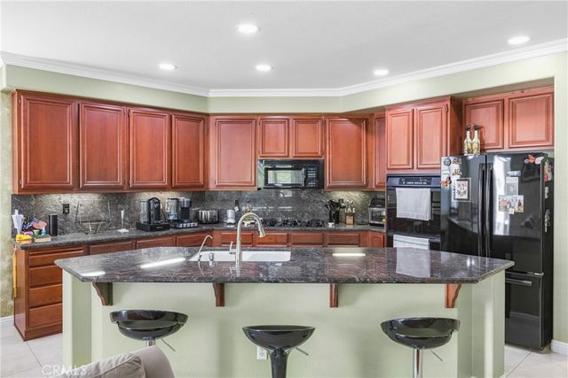 5764 Territory Lane, Eastvale, CA 92880