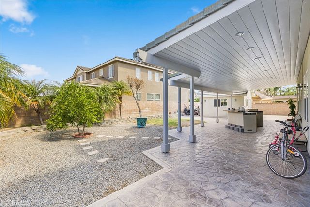 5764 Territory Lane, Eastvale, CA 92880