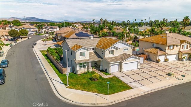 5764 Territory Lane, Eastvale, CA 92880