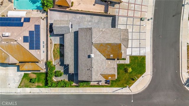 5764 Territory Lane, Eastvale, CA 92880